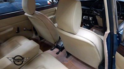 Lot 208 - 1970 ROVER 3500