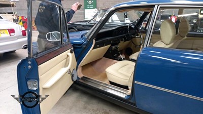 Lot 208 - 1970 ROVER 3500