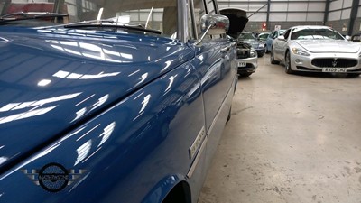 Lot 208 - 1970 ROVER 3500