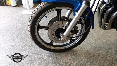 Lot 524 - 1984 KAWASAKI ZR 400-B1
