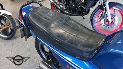 Lot 524 - 1984 KAWASAKI ZR 400-B1