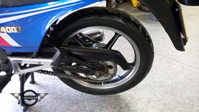 Lot 524 - 1984 KAWASAKI ZR 400-B1