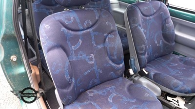 Lot 448 - 2006 RENAULT TWINGO