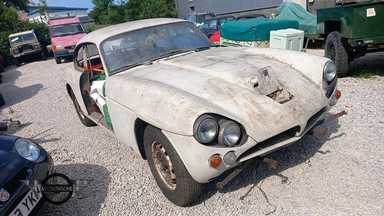 Lot 374 - 1965 JENSEN CV8 MKIII