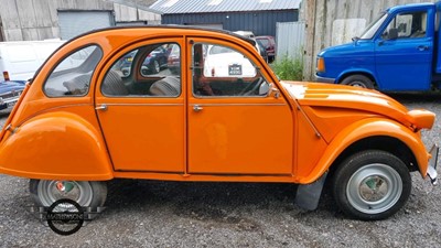 Lot 694 - 1976 CITROEN 2 CV6