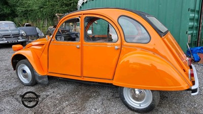 Lot 694 - 1976 CITROEN 2 CV6