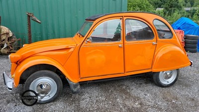 Lot 694 - 1976 CITROEN 2 CV6