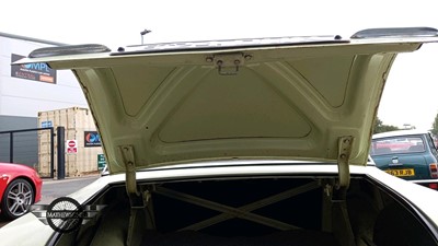 Lot 454 - 1962 VAUXHALL VX 4/90