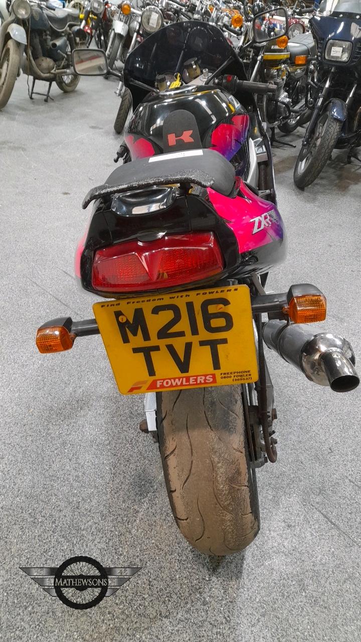 유리카　40枚 No Reserve – 1994 Kawasaki ZXR400 – Iconic Motorbike Auctions
