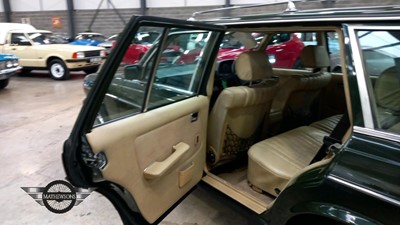 Lot 236 - 1985 MERCEDES 230 TE AUTO
