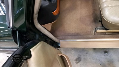 Lot 236 - 1985 MERCEDES 230 TE AUTO
