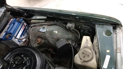 Lot 236 - 1985 MERCEDES 230 TE AUTO