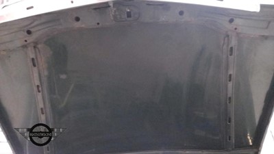 Lot 236 - 1985 MERCEDES 230 TE AUTO