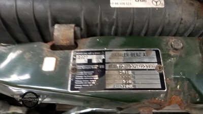 Lot 236 - 1985 MERCEDES 230 TE AUTO