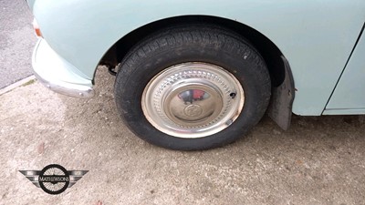 Lot 56 - 1969 MORRIS MINOR 1000