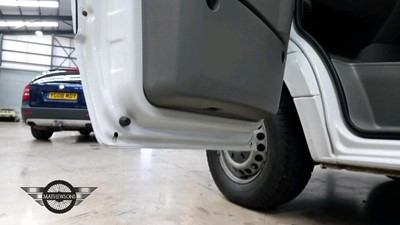 Lot 28 - 2013 MERCEDES-BENZ SPRINTER 313 CDI