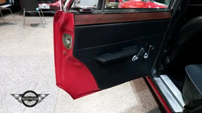 Lot 232 - 1974 ROVER 3500 S