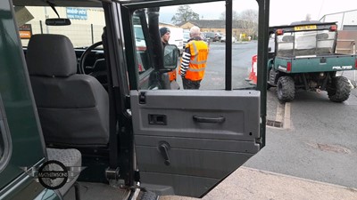 Lot 335 - 1998 LAND ROVER 110 DEFENDER COUNTY SWTDI