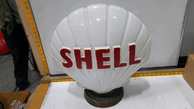 Lot 299 - SHELL GLASS GLOBE