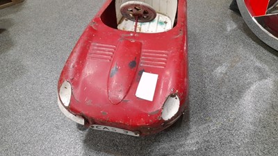 Lot 59 - E-TYPE CHILDS PEDAL CAR