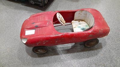 Lot 59 - E-TYPE CHILDS PEDAL CAR