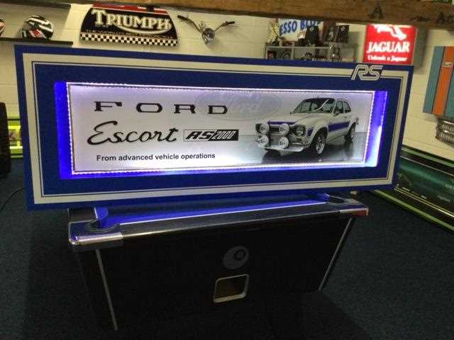 Lot 270 - LARGE ILLUMINATED MK1 ESCORT RS SIGN