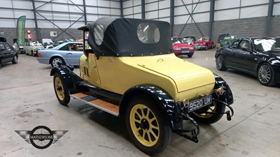 Lot 676 - 1964 MORRIS COWLEY