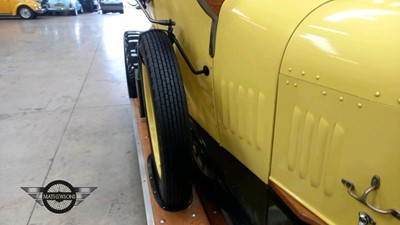 Lot 676 - 1964 MORRIS COWLEY