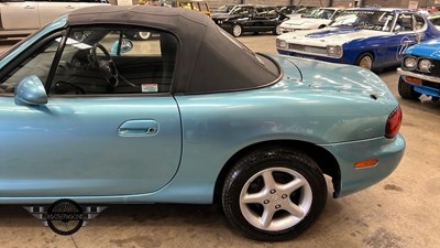 Lot 3 - 2002 MAZDA MX-5 1.8I