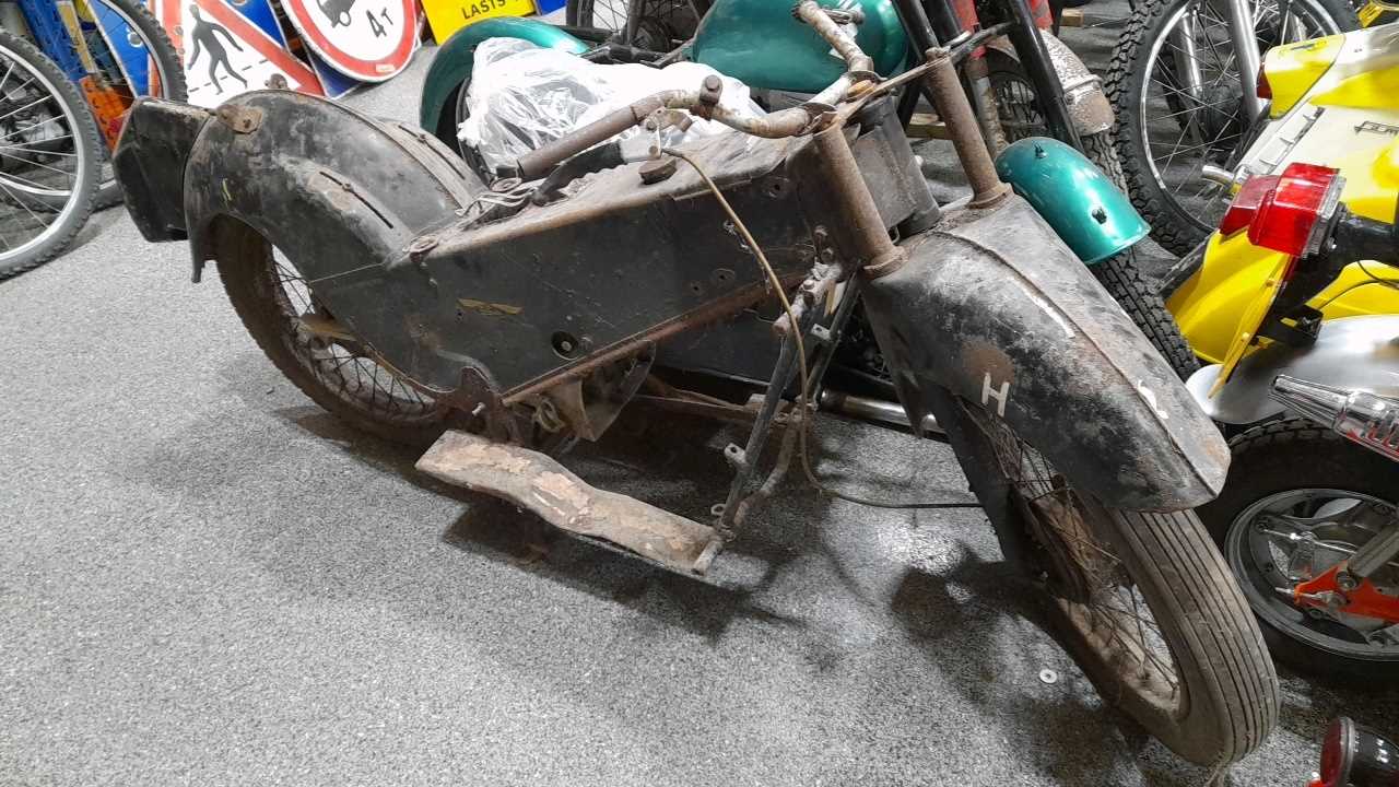 Lot 102 - LE VELOCETTE PROJECT BIKE & PALLET OF SPARES