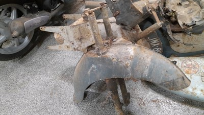 Lot 102 - LE VELOCETTE PROJECT BIKE & PALLET OF SPARES