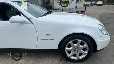 Lot 139 - 1999 MERCEDES SLK 230 KOMPRESSOR AUTO
