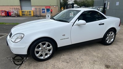 Lot 139 - 1999 MERCEDES SLK 230 KOMPRESSOR AUTO