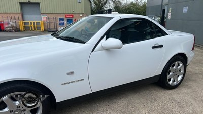Lot 139 - 1999 MERCEDES SLK 230 KOMPRESSOR AUTO