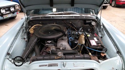 Lot 459 - 1970 MERCEDES 280S