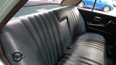 Lot 459 - 1970 MERCEDES 280S