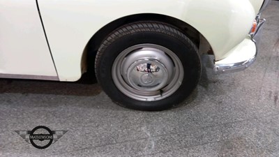 Lot 520 - 1970 MORRIS MINOR 1000