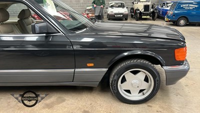 Lot 650 - 1989 MERCEDES 500 SEC AUTO