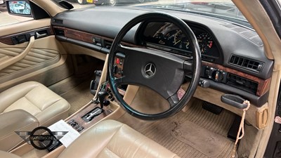 Lot 650 - 1989 MERCEDES 500 SEC AUTO