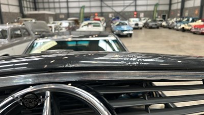 Lot 650 - 1989 MERCEDES 500 SEC AUTO