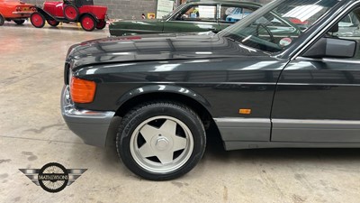 Lot 650 - 1989 MERCEDES 500 SEC AUTO
