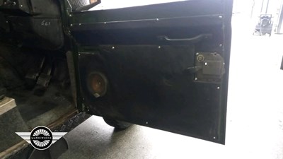 Lot 748 - 1982 LANDROVER SERIES 3 DEFENDER