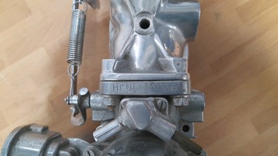 Lot 259 - PAIR OF ROLLS ROYCE SU CARBURETTORS , NEW OLD STOCK