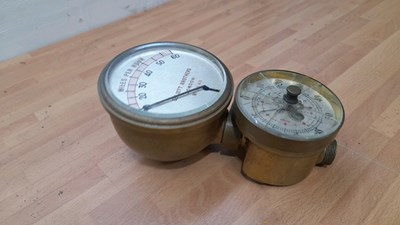 Lot 225 - ELLIOTT BROTHERS SPEEDOMETER & KING OF THE ROAD MOTORCYCLE HORN AROUND 1920'S