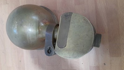Lot 225 - ELLIOTT BROTHERS SPEEDOMETER & KING OF THE ROAD MOTORCYCLE HORN AROUND 1920'S