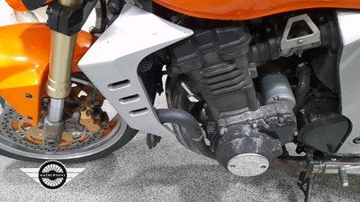 Lot 178 - 2003 KAWASAKI ZR 1000 A1H