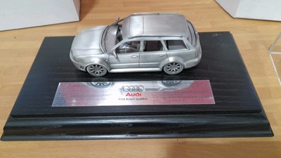 Lot 9 - AUDI RS4 MODEL