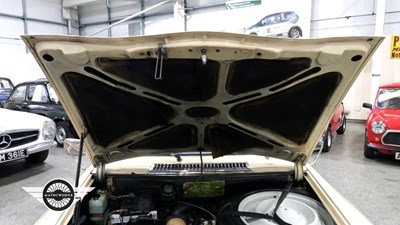 Lot 304 - 1977 CITROEN AMI 8 CONFORT