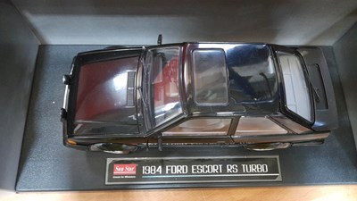 Lot 253 - FORD ESCORT MK3 RS TURBO/ DIANA PRINCESS OF WALES LIMITED EDITION 1.18 SCALE MODEL