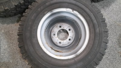 Lot 883 - 5 X MICHELIN XZL 7.50 R16C OFF ROAD (4x4)TYRES FITTED TO LAND ROVER STEEL WHEELS